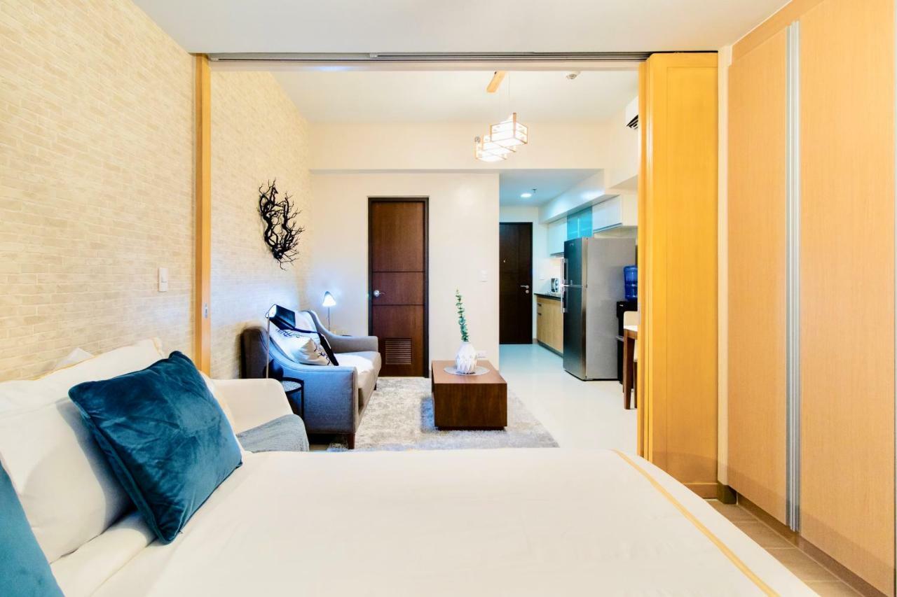 One Uptown Residence Bgc Pateros Екстер'єр фото