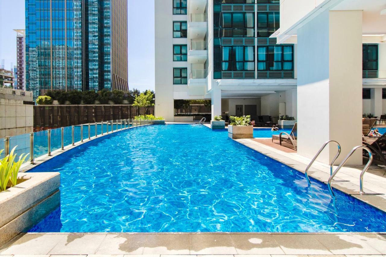 One Uptown Residence Bgc Pateros Екстер'єр фото