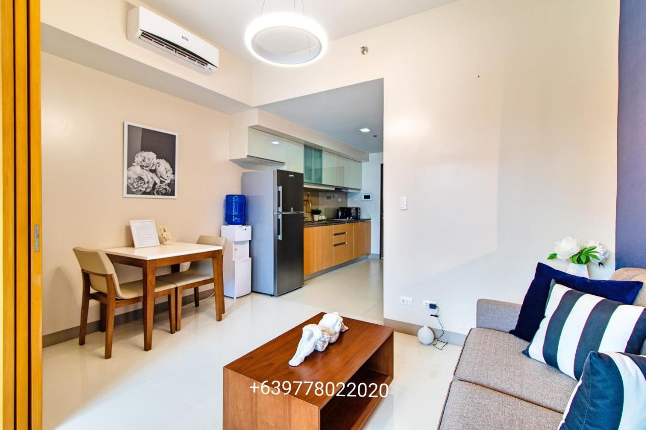One Uptown Residence Bgc Pateros Екстер'єр фото